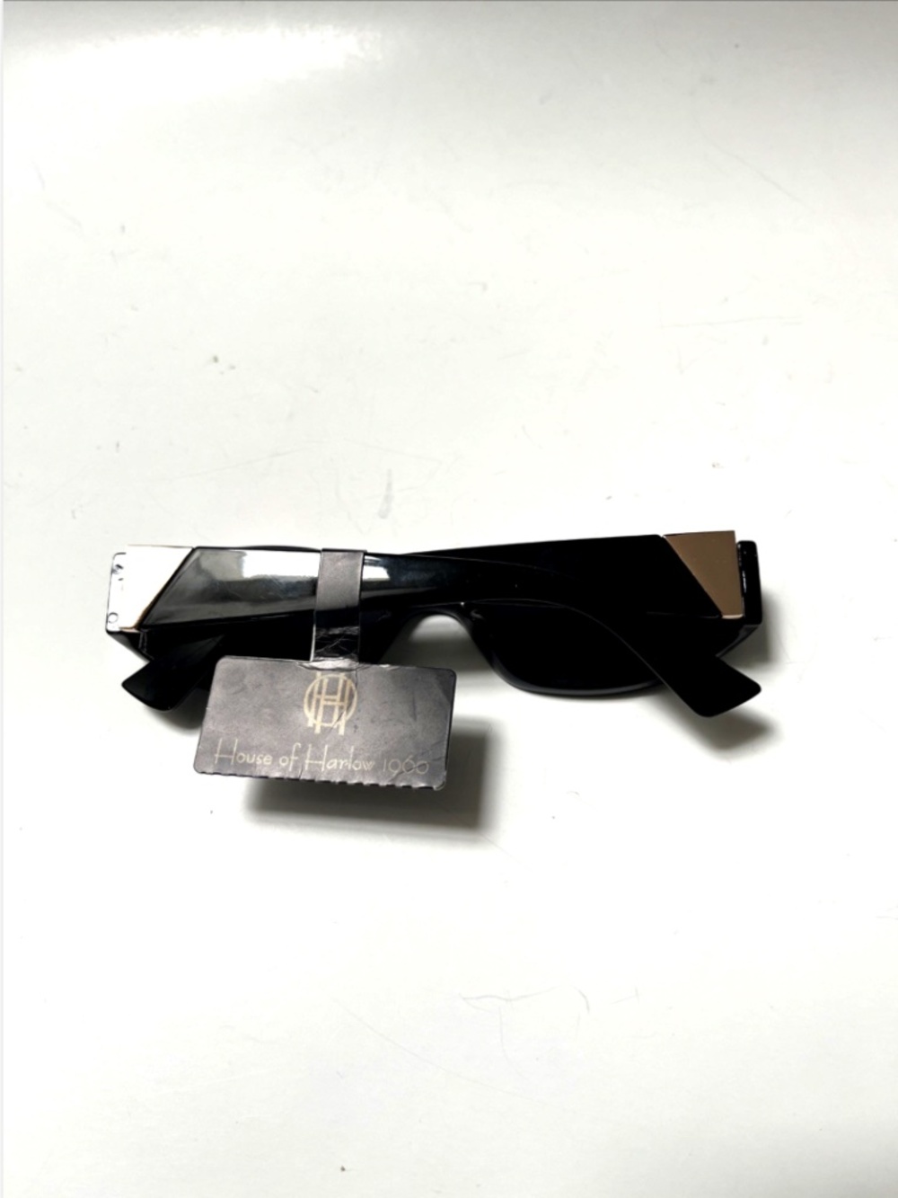 House of Harlow 1960 Slim Oval Sunglasses Acetate Black Gold Triangle NWT - Picture 6 of 7